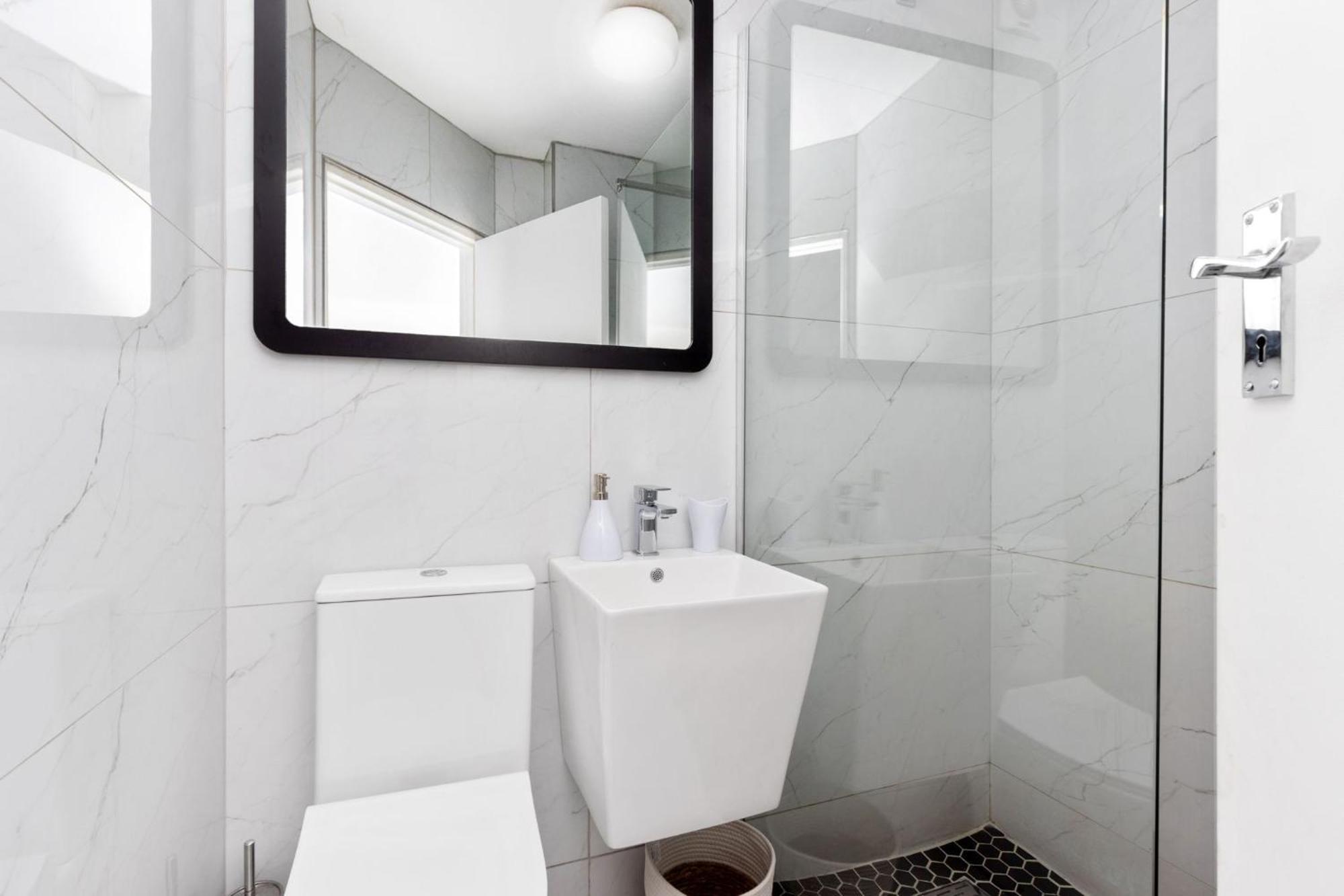 Apartment The Bay A602 By Host Agents